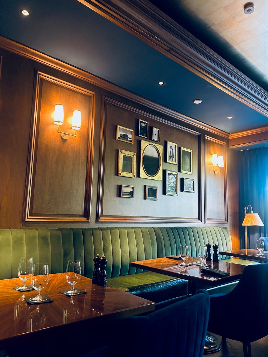 Restaurant Feature: The Street Bar at The Newbury&nbsp;Boston